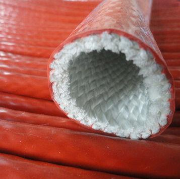 Ντυμένη μόνωση θερμότητας Sleeving φίμπεργκλας σιλικόνης αντίστασης φλογών λάστιχο